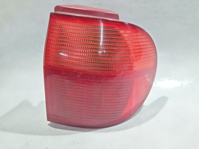 Recambio de piloto trasero derecho para ford galaxy (vx)(1995) 1.9 tdi referencia OEM IAM 95vw13n004ea  