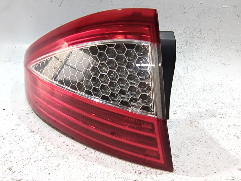 Recambio de piloto trasero izquierdo para ford mondeo iv (ba7) 1.8 tdci referencia OEM IAM 7S7113405A  