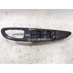 Recambio de mando elevalunas delantero izquierdo para nissan primera hatchback (p11) 1.8 16v referencia OEM IAM 25401AV640  