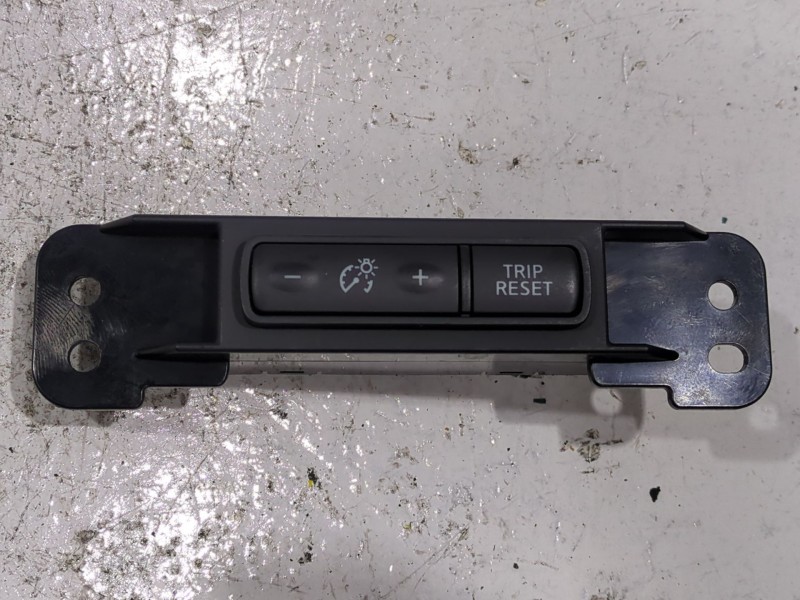 Recambio de mando multifuncion para nissan micra v (k14) 1.0 ig-t referencia OEM IAM   