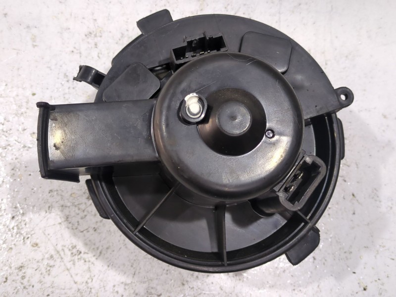 Recambio de motor calefaccion para peugeot 307 (3a/c) 2.0 hdi 90 referencia OEM IAM 87021  