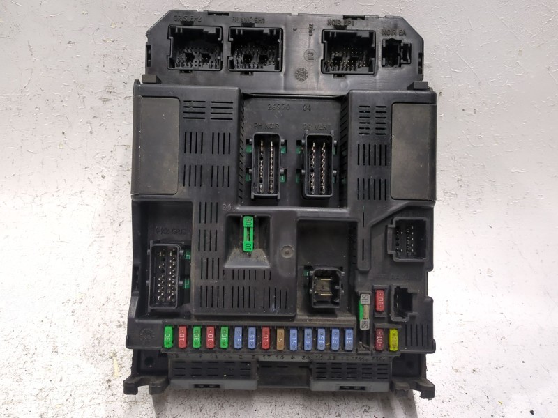 Recambio de caja reles / fusibles para peugeot 307 (3a/c) 2.0 hdi 90 referencia OEM IAM 9636760580  