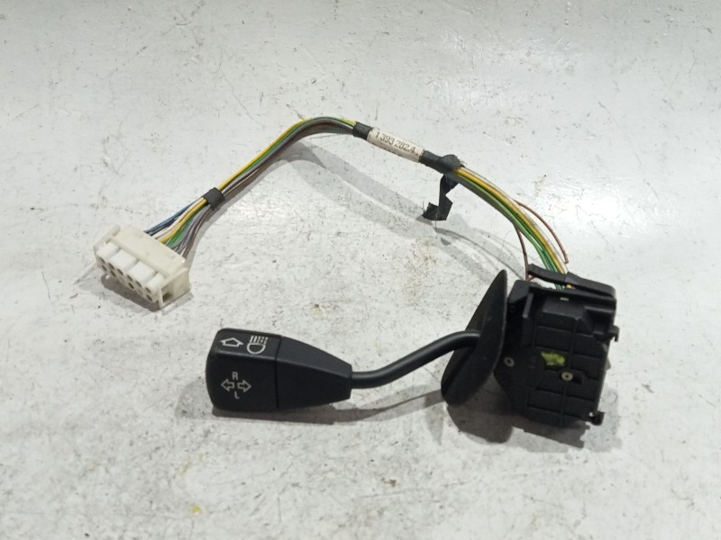 Recambio de mando intermitentes para bmw 3 (e36) 318 i referencia OEM IAM 13932824  