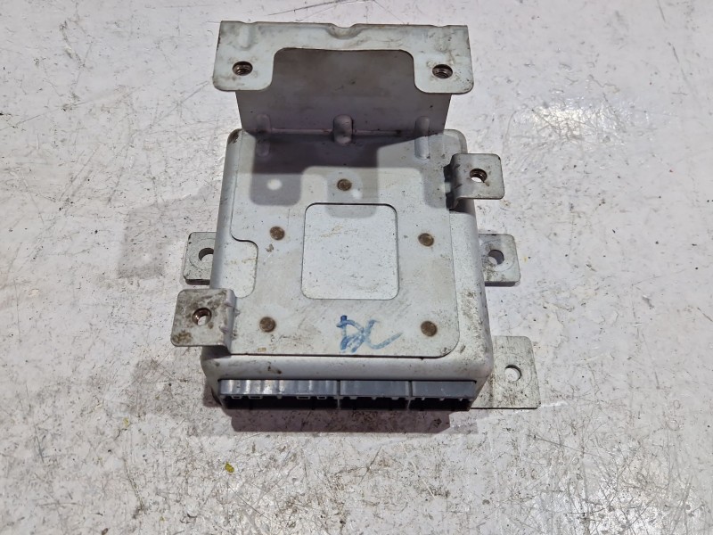 Recambio de centralita inmovilizador para ssangyong rexton (04.2003) 2.7 xdi referencia OEM IAM 8712008201  