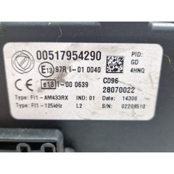 Recambio de caja reles / fusibles para fiat punto / grande punto (199) 1.3 d multijet referencia OEM IAM 00517954290  