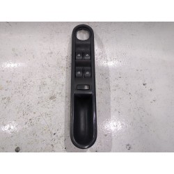 MANDO ELEVALUNAS DELANTERO IZQUIERDO 8200519359 