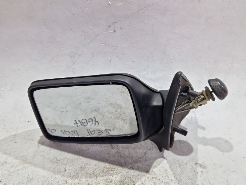 Recambio de retrovisor izquierdo para seat inca (6k9) 1.4 i referencia OEM IAM E30156716  