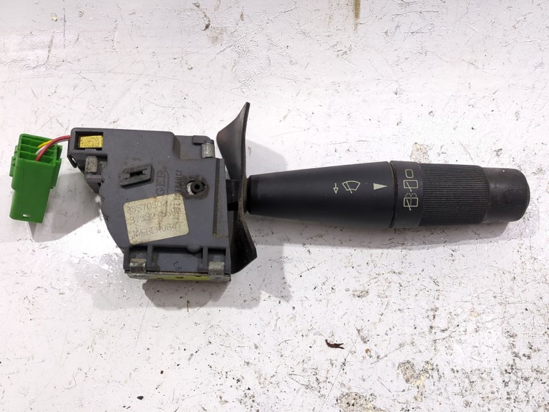 Recambio de mando limpiaparabrisas para peugeot 205 berlina (02.1983) 1.7 diesel referencia OEM IAM 9753275580  