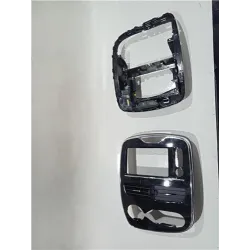 Recambio de embellecedor consola central para renault clio iv (2012) 1.5 authentique [1,5 ltr. - 55 kw dci diesel fap] referenci