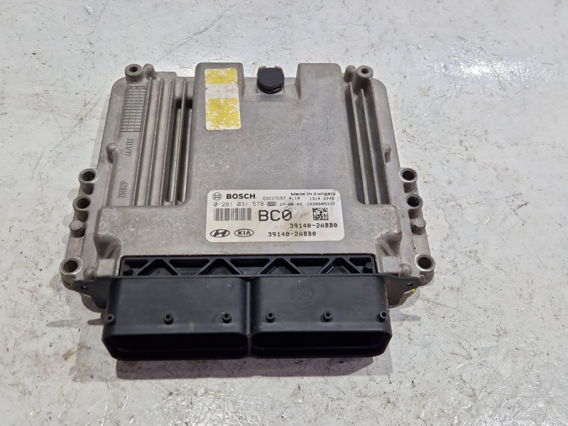 Recambio de centralita inyeccion para hyundai ix20 (jc) 1.6 crdi referencia OEM IAM 391402Abb0  