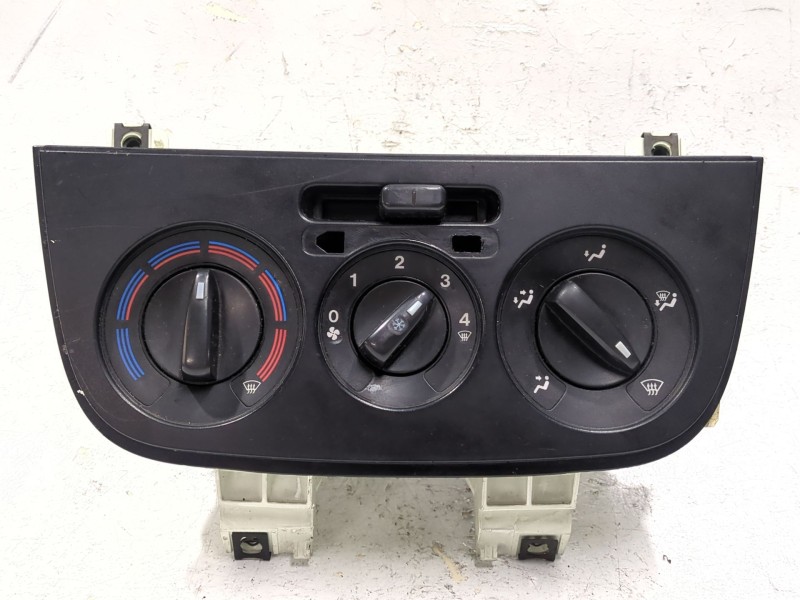 Recambio de mando climatizador para peugeot bipper (aa_) 1.4 hdi referencia OEM IAM 50274320  