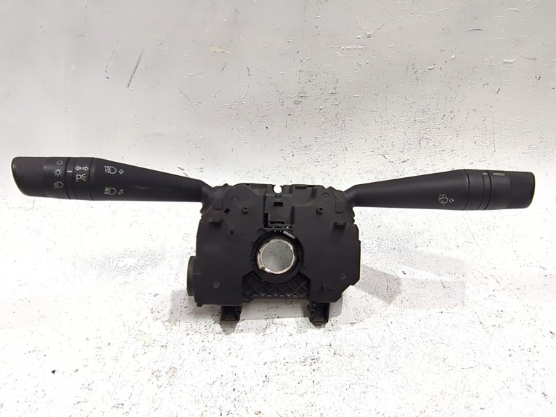 Recambio de mando multifuncion para peugeot bipper (aa_) 1.4 hdi referencia OEM IAM 86261000  