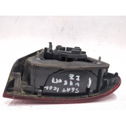 Recambio de piloto trasero izquierdo para seat leon (1m1) 1.9 tdi referencia OEM IAM 1M6945257  