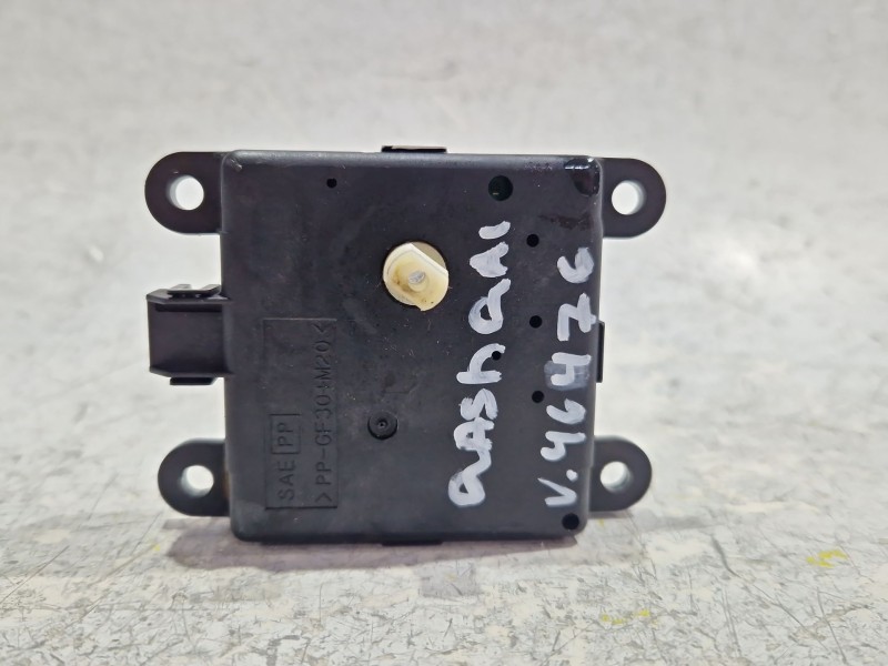 Recambio de motor trampilla calefaccion para nissan qashqai i (j10, nj10) 2.0 dci referencia OEM IAM 3J01030850  