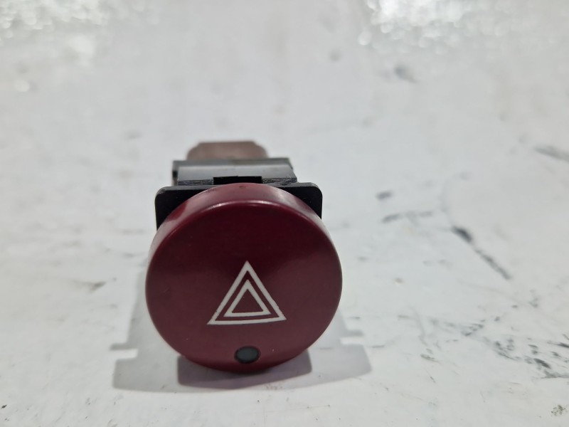 Recambio de boton emergencia para citroën xsara (n1) 2.0 hdi 90 referencia OEM IAM 96381441  