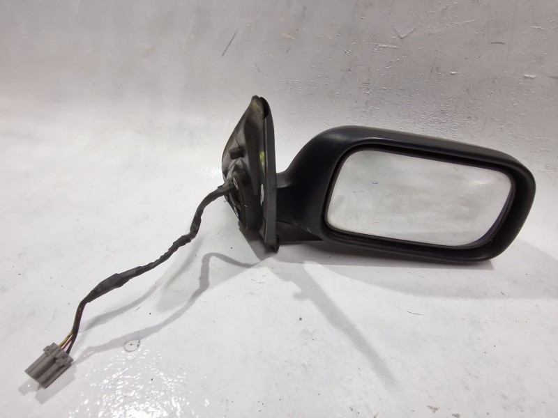 Recambio de retrovisor derecho para nissan primera berlina (p11)(05.1996) 1.6 16v referencia OEM IAM E11015334  