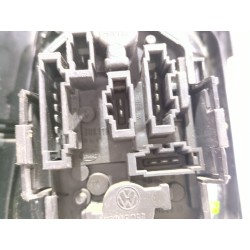 Recambio de piloto trasero derecho para volkswagen vento (1h2)(1991) 1.9 d referencia OEM IAM 1H5945112B  