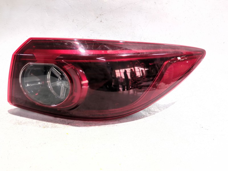 Recambio de piloto trasero derecho para mazda 3 (bm, bn) 2.2 d referencia OEM IAM B53W51150  