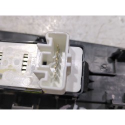 Recambio de mando elevalunas trasero derecho para mazda 3 (bm, bn) 2.2 d referencia OEM IAM BHN9685L6  