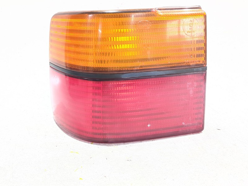 Recambio de piloto trasero izquierdo para volkswagen vento (1h2)(1991) 1.9 d referencia OEM IAM 1H5945111B  