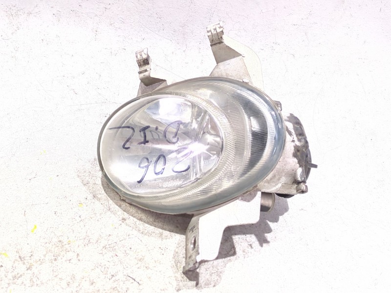 Recambio de faro antiniebla izquierdo para peugeot 206 (1998) 1.6 hdi 110 referencia OEM IAM 9635076180  
