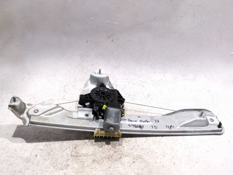 Recambio de mecanismo elevalunas trasero derecho para dacia duster (hm_) 1.5 dci 90 (hmaa) referencia OEM IAM 827208597R  
