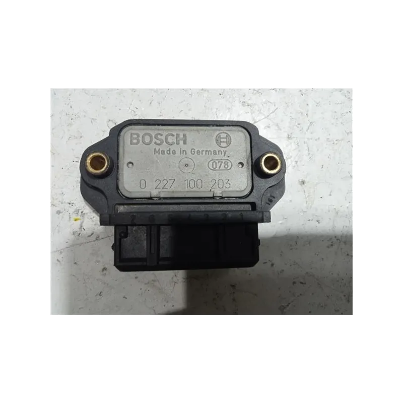 Recambio de modulo encendido para volvo serie 960 berlina/familiar (1990) 2.5 referencia OEM IAM 0227100203  