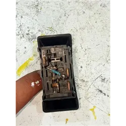 Recambio de interruptor luces emergencia para opel astra g berlina di referencia OEM IAM 09131728  