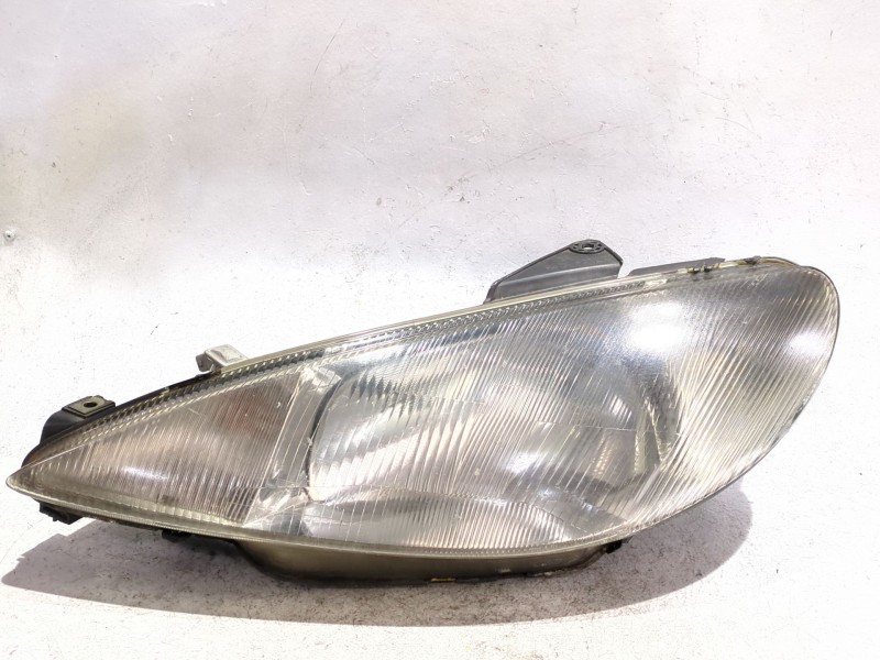 Recambio de faro delantero izquierdo para peugeot 206 (1998) 1.9 d referencia OEM IAM 9640559580  