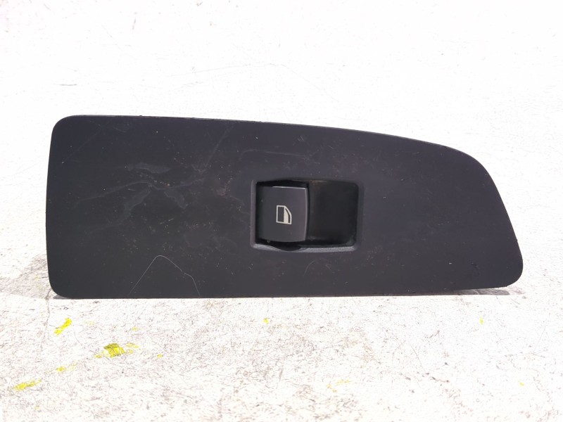 Recambio de mando elevalunas delantero derecho para bmw 1 (e87) 120 d referencia OEM IAM 15979800  