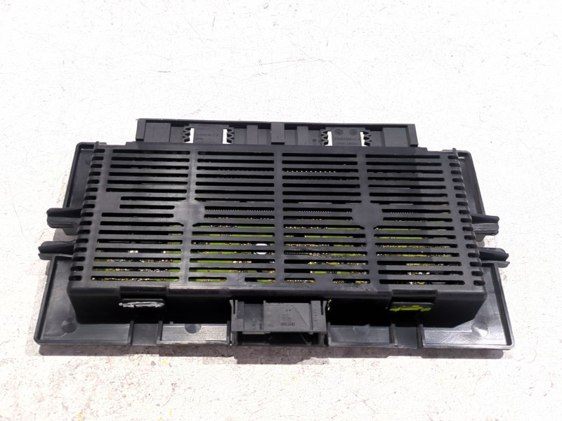 Recambio de modulo electronico para bmw 1 (e87) 120 d referencia OEM IAM 6135695658301  