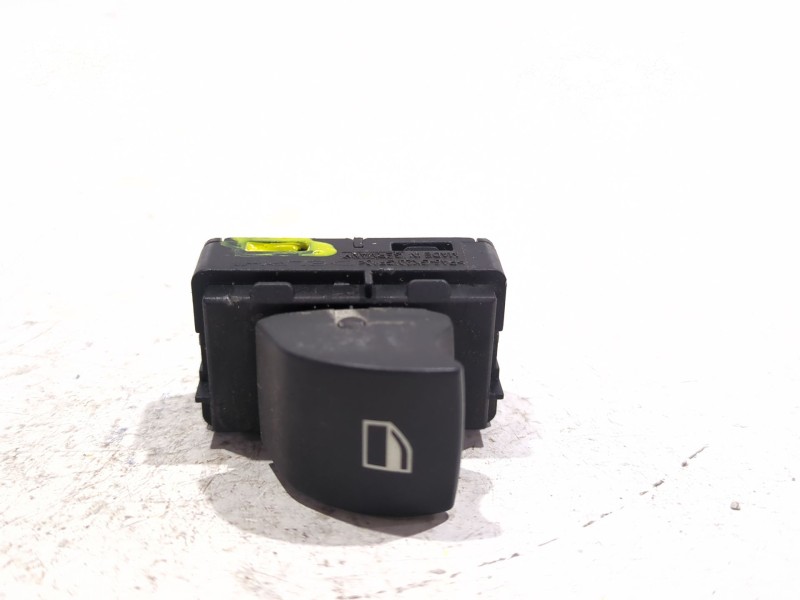 Recambio de mando elevalunas trasero izquierdo para bmw 1 (e87) 120 d referencia OEM IAM 15979800  