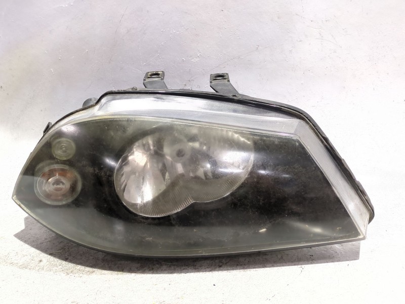 Recambio de faro delantero derecho para seat ibiza iii (6l1) 1.9 sdi referencia OEM IAM 6L1941752M  