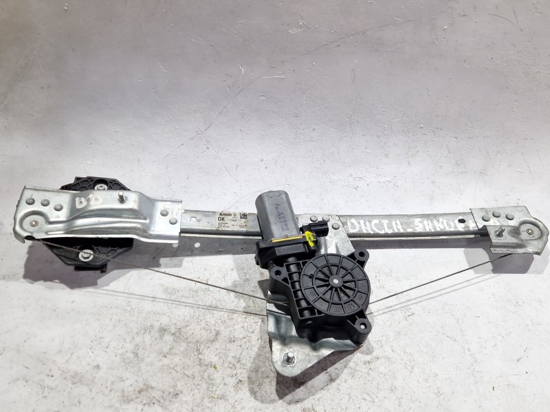 Recambio de mecanismo elevalunas delantero derecho para dacia sandero ii (b8_) 1.2 referencia OEM IAM 807209299R  