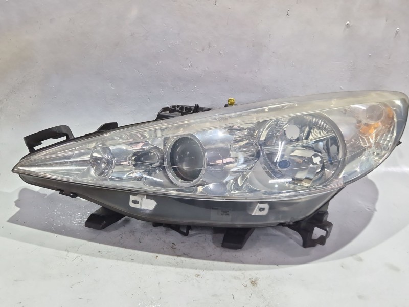 Recambio de faro delantero izquierdo para peugeot 207/207+ (wa_, wc_) 1.6 16v turbo referencia OEM IAM 89900884  