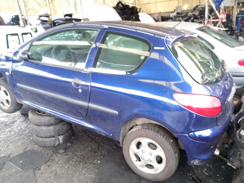 peugeot 206 (1998) del año 2000