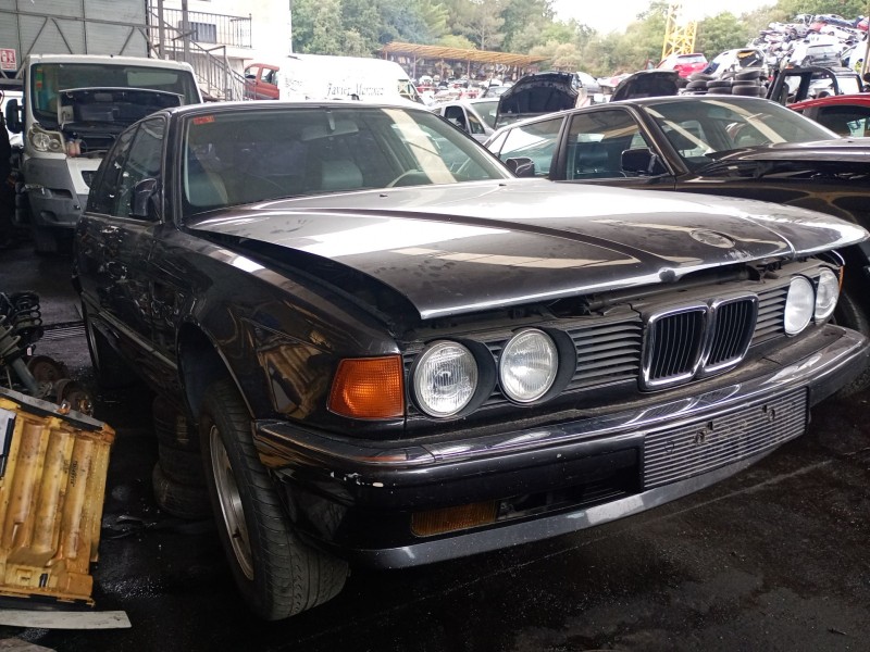 bmw 7 (e32) del año 1986