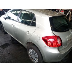 toyota auris (_e15_) del año 2007