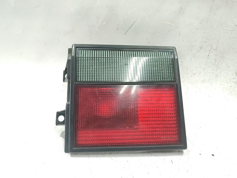 Recambio de piloto porton trasero derecho para renault 21 sedán (l48_) 2.0 (l48c) referencia OEM IAM 21400  