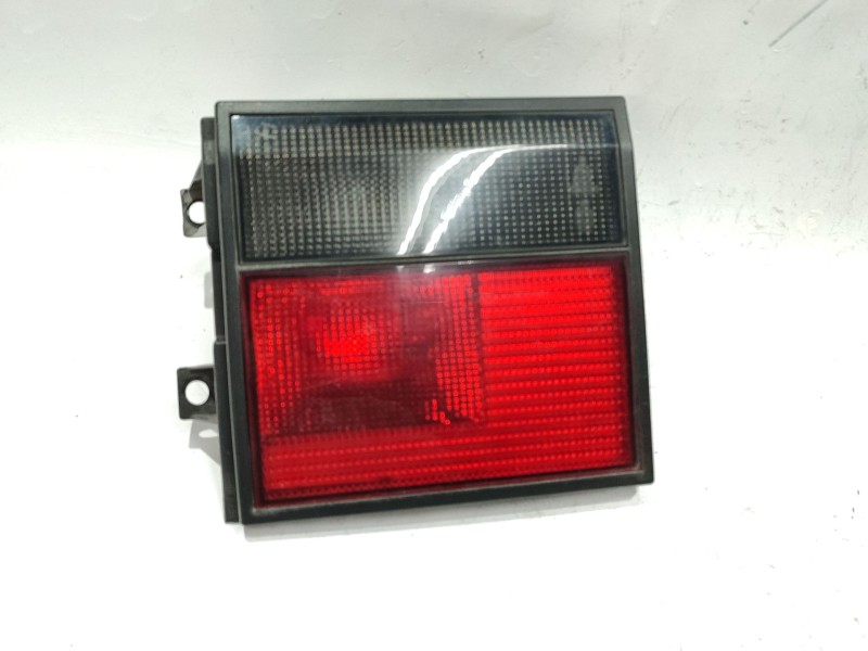 Recambio de piloto porton trasero derecho para renault 21 sedán (l48_) 2.0 (l48c) referencia OEM IAM 45100D  