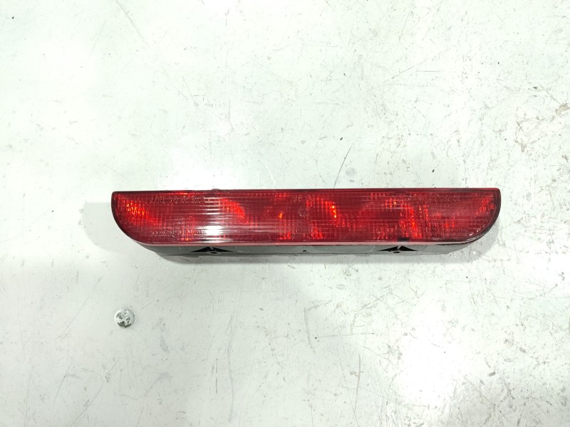 Recambio de luz central de freno para audi a4 b5 (8d2) 1.9 tdi referencia OEM IAM 8D5945097A  