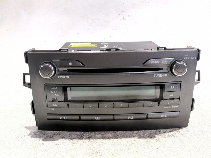 Recambio de sistema audio / radio cd para toyota auris (_e15_) 1.6 (zre151_) referencia OEM IAM E13033635  