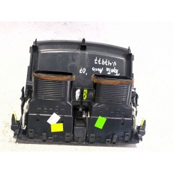 Recambio de aireador central para toyota auris (_e15_) 1.6 (zre151_) referencia OEM IAM 5567002130  