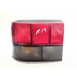 Recambio de piloto trasero izquierdo para renault 19 ii (b/c53_) 1.9 d (b/c53j) referencia OEM IAM 77007870060  