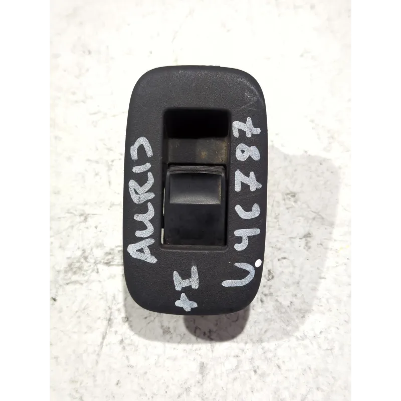 Recambio de mando elevalunas trasero izquierdo para toyota auris (_e15_) 2.0 d-4d (ade150_) referencia OEM IAM   