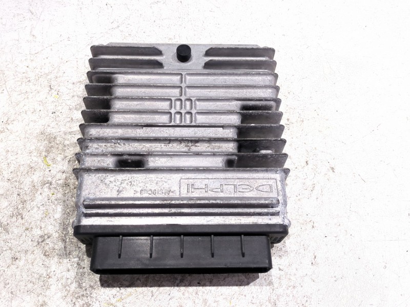 Recambio de centralita inyeccion para ford mondeo iii (b5y) 2.0 tdci referencia OEM IAM 6S7112A650HA  