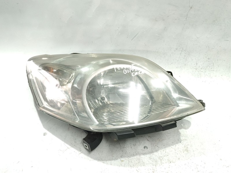 Recambio de faro delantero derecho para peugeot bipper (aa_) 1.4 hdi referencia OEM IAM 45560393  1353197080