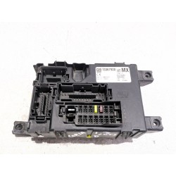 Recambio de caja reles / fusibles para opel corsa c (x01) 1.3 cdti (f08, f68) referencia OEM IAM 13367920  