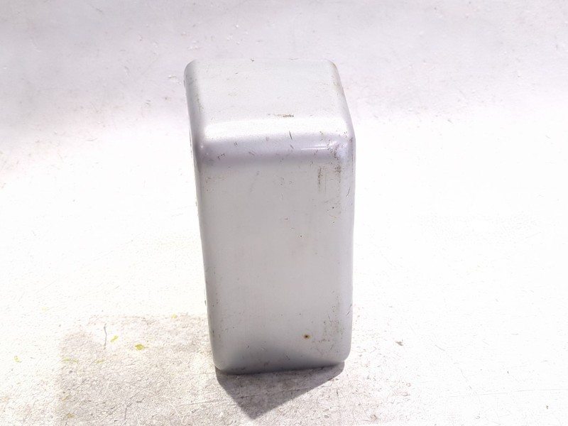 Recambio de puntera paragolpes delantera derecha para mitsubishi pajero 2.5 td referencia OEM IAM   