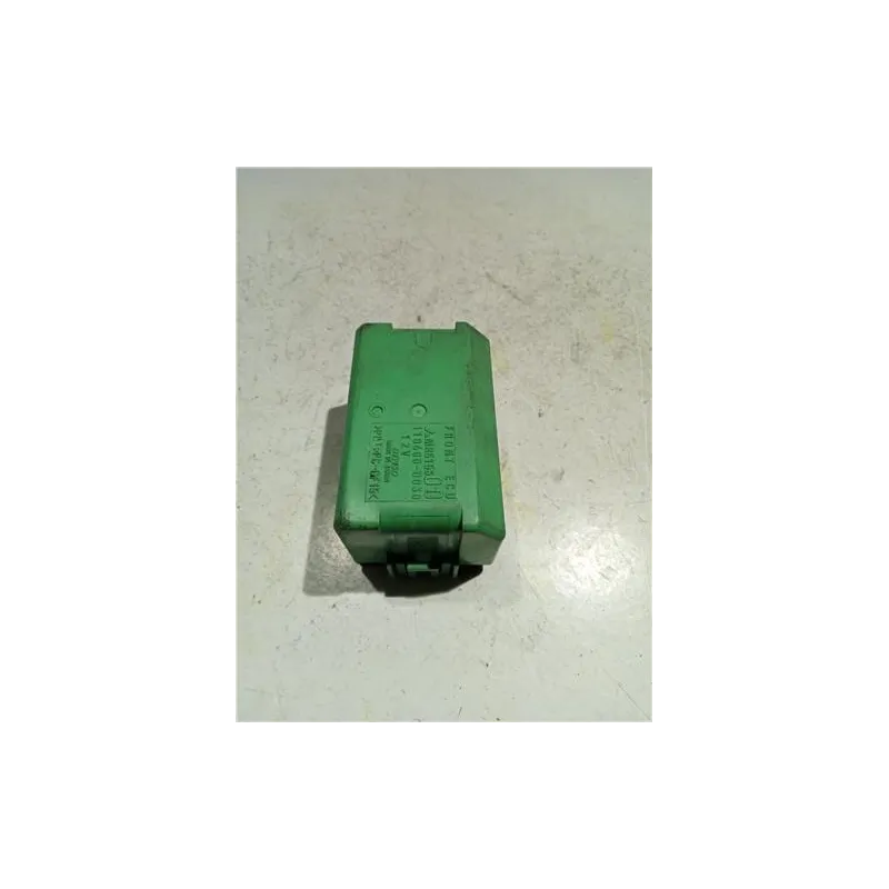 Recambio de caja reles para mitsubishi lancer berlina (ck0a)(1996) referencia OEM IAM MR515500  